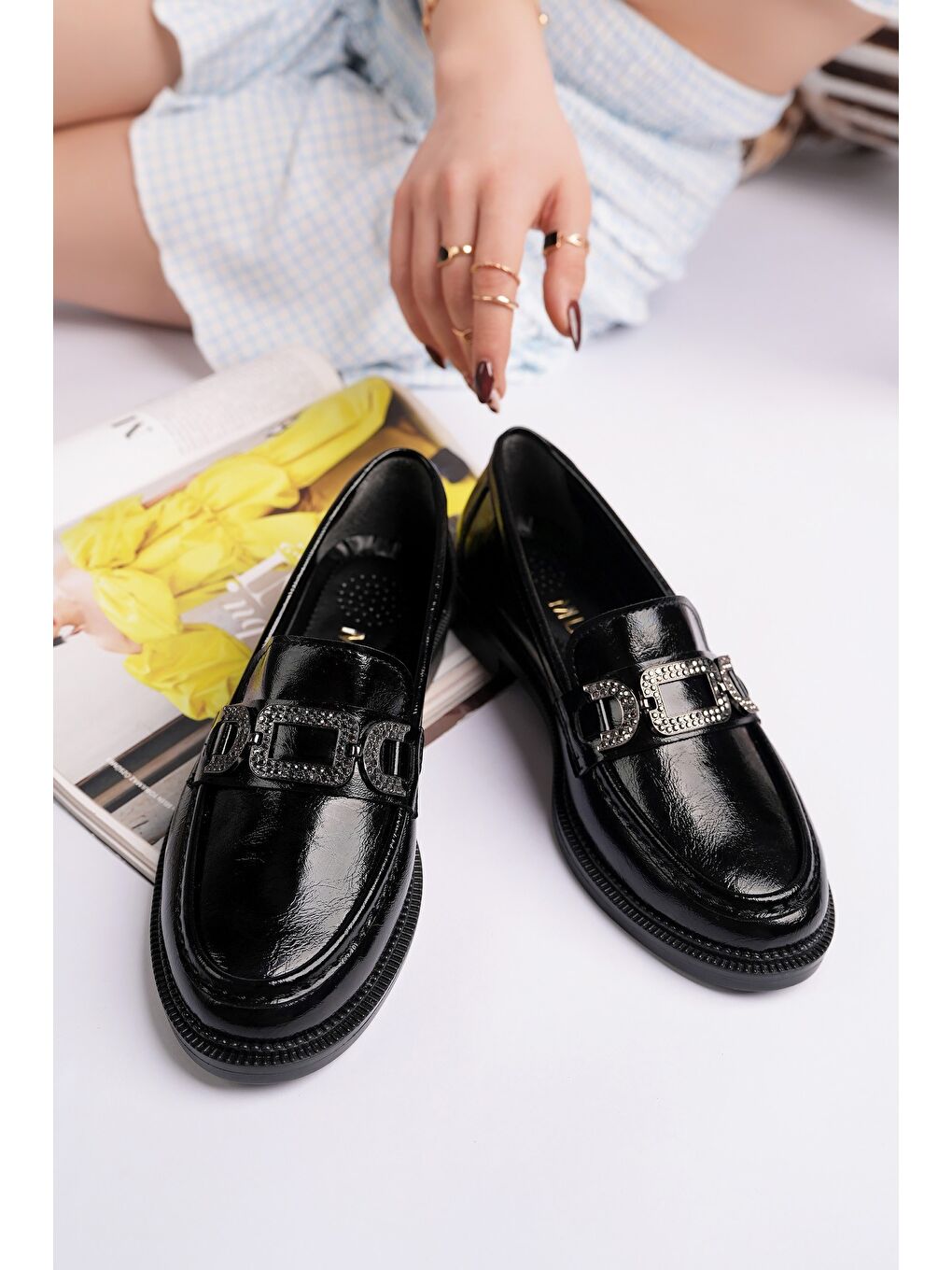 Siyah ARVEN Metal Tokalı Taş Detaylı Günlük Kadın Günlük Loafer Ayakkabı-2