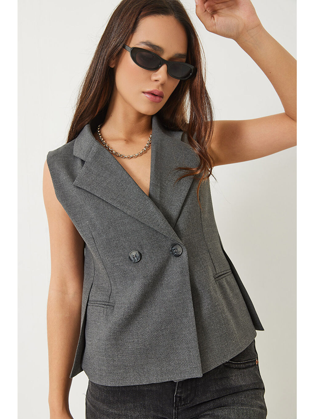 Antrasit Kadın Şal Yaka Asimetrik Kesim Yelek