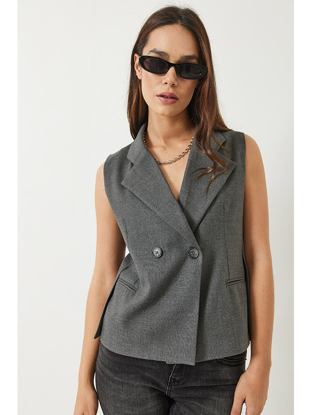 Antrasit Kadın Şal Yaka Asimetrik Kesim Yelek-1