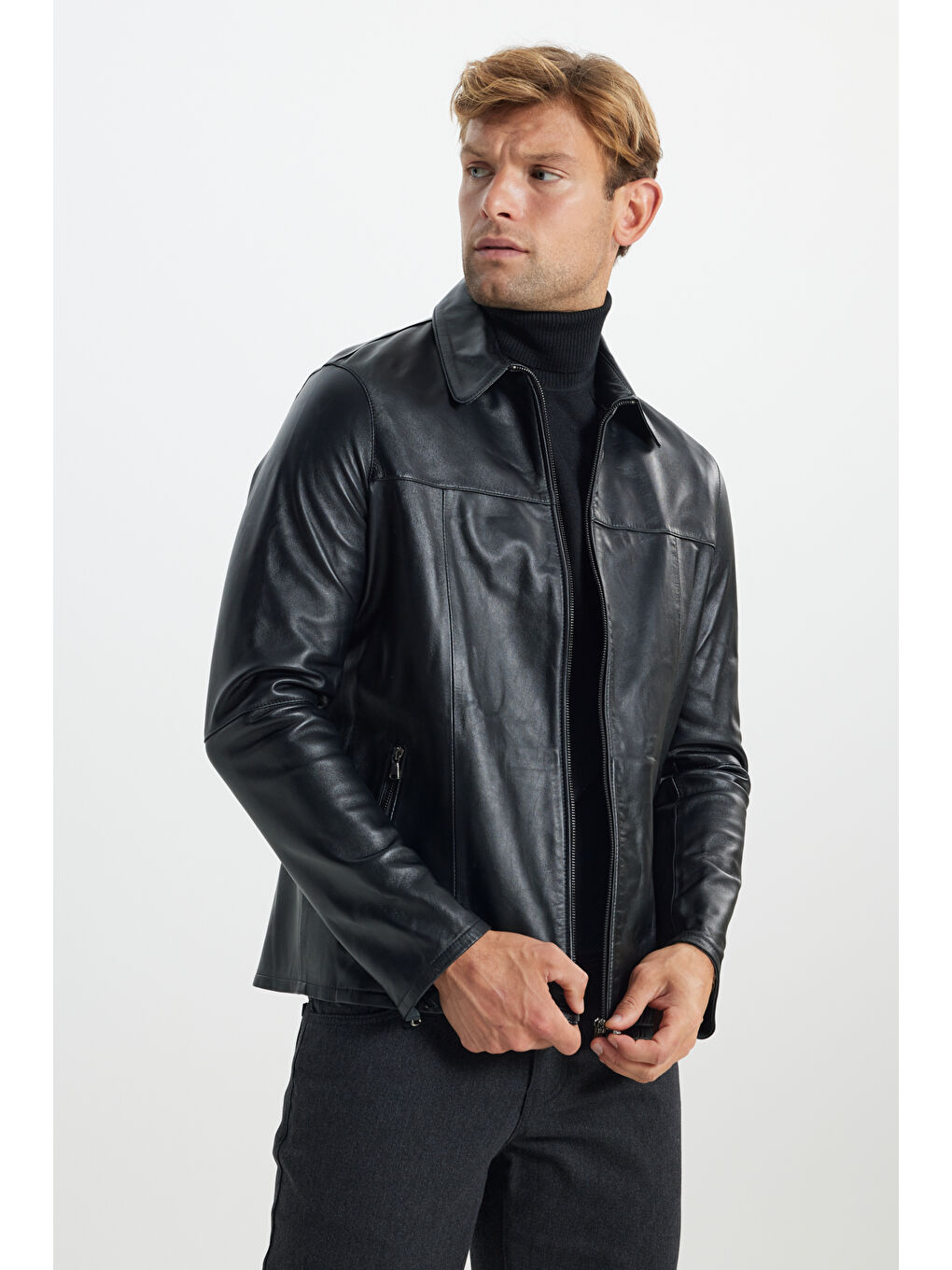 Erkek Siyah Standart Fit Normal Kesim %100 Hakiki Deri Dik Yaka Ceket-2