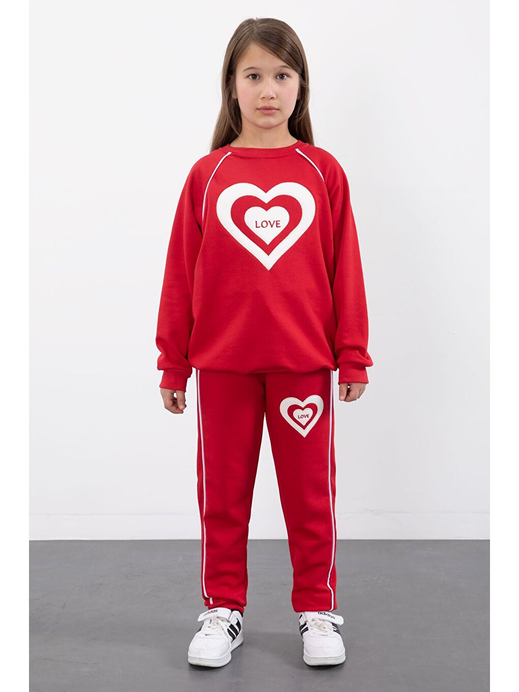 Kırmızı Kalp Desenli Kız Çocuk Şeritli Eşofman Takımı 23345-4