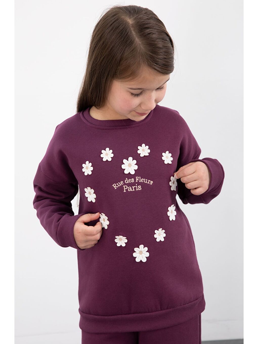 Mor Çiçek Nakışlı Şardonlu Kız Çocuk Geniş Paça Eşofman Takımı 23347-2