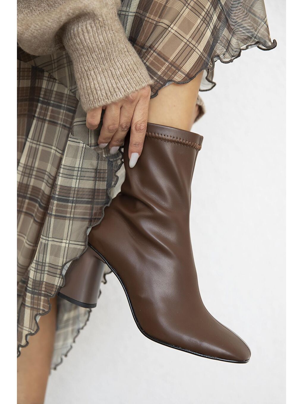 Kahverengi Beck Kadın Küt Kalıp Streç Deri Bot Kahve-1