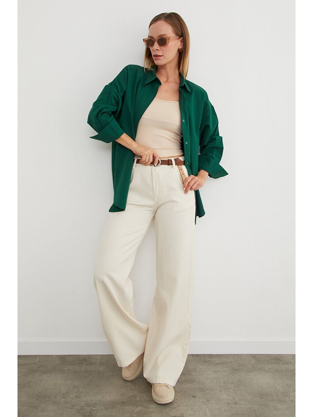 Yeşil Basic Yırtmaçlı Oversize Gömlek-1