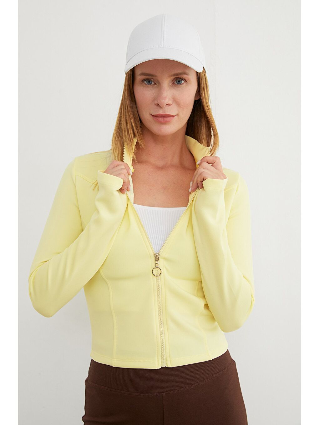 Sarı Parmak Geçmeli Fermuarlı Sweatshirt-3