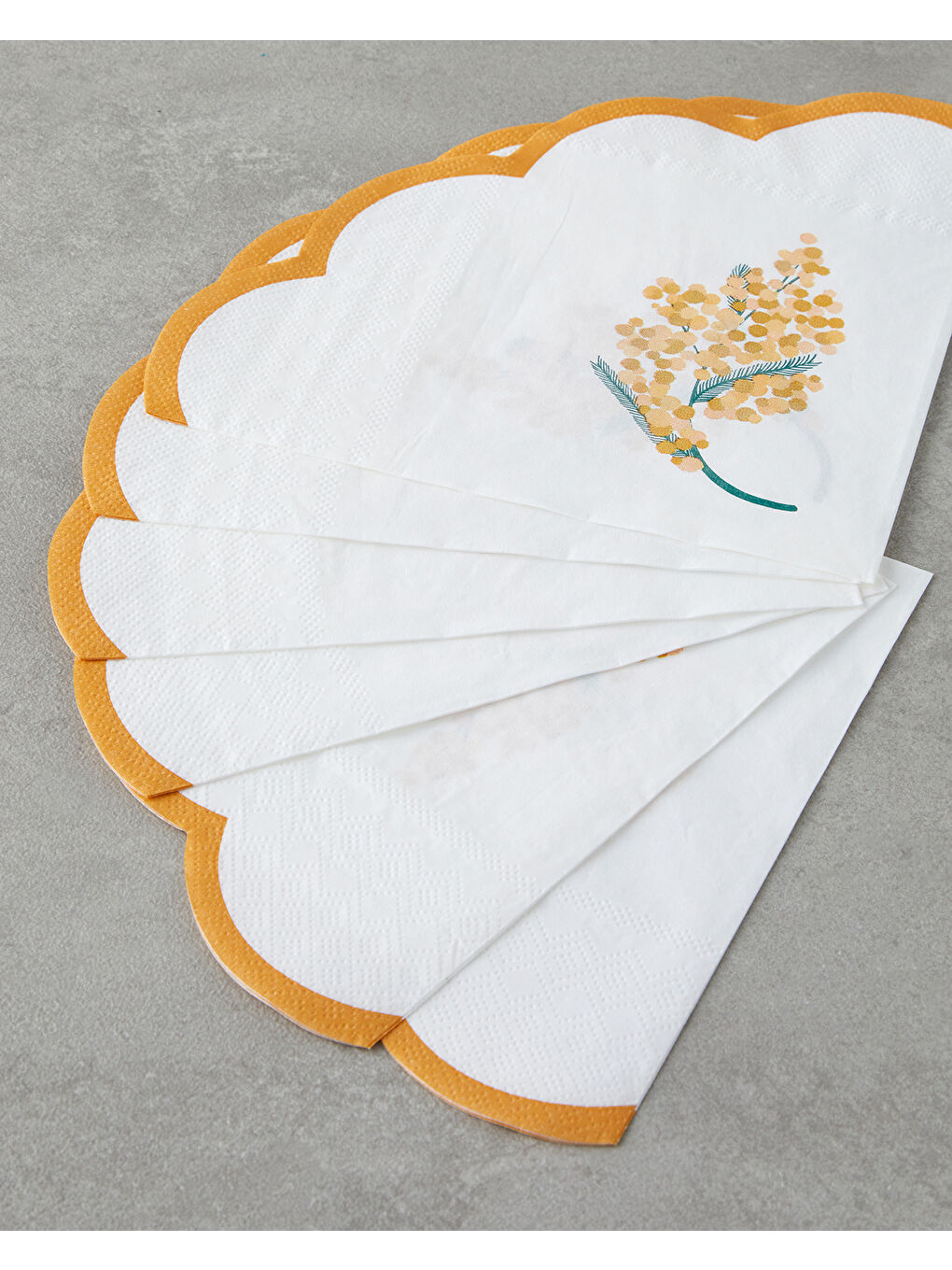 Fluora 20'li Kağıt Peçete 33x33 cm Beyaz - Sarı-1