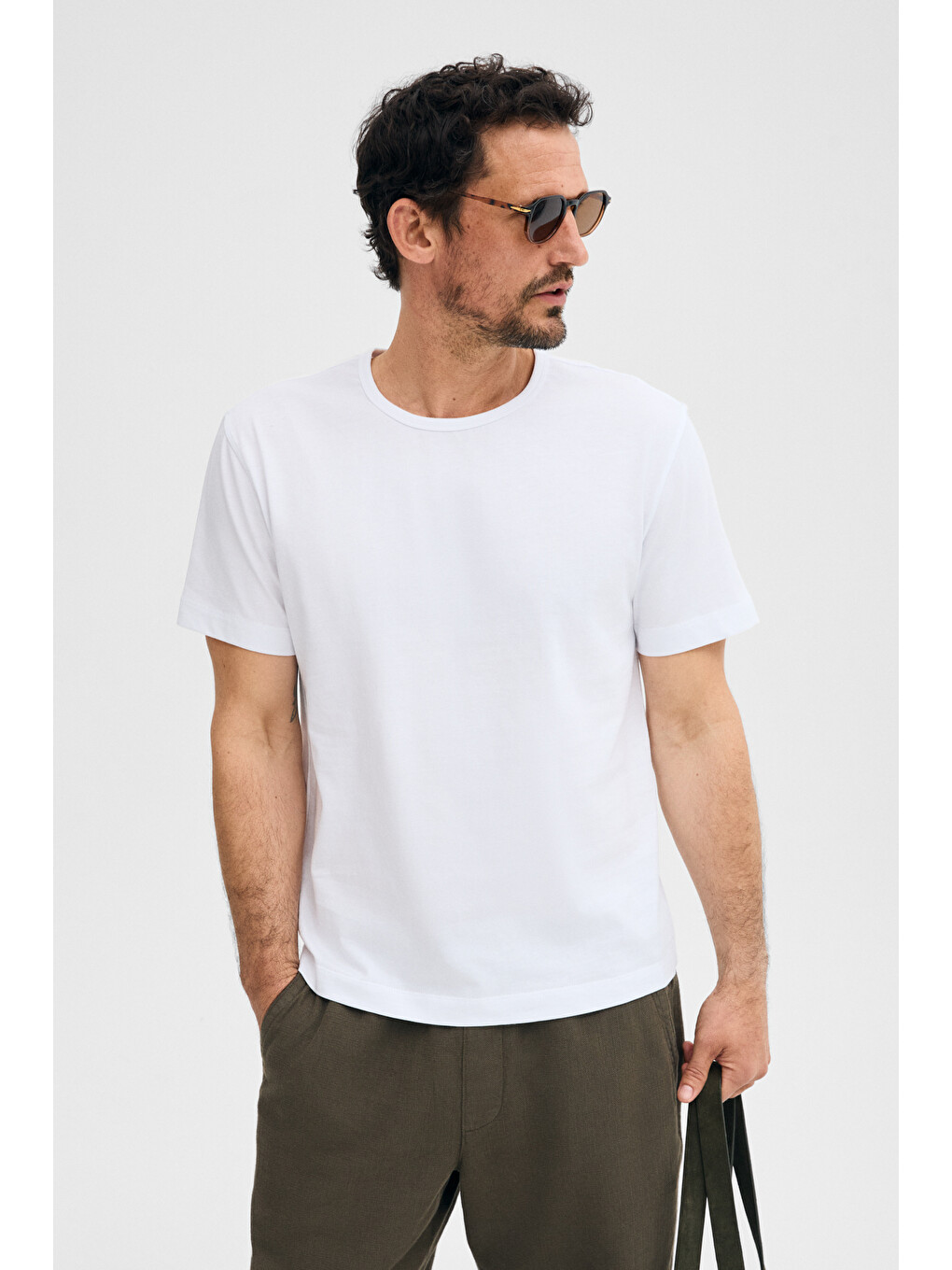 Beyaz AXION Erkek %100 Organik Pamuklu Yuvarlak Yakalı Regular Fit BEYAZ T-Shirt-1