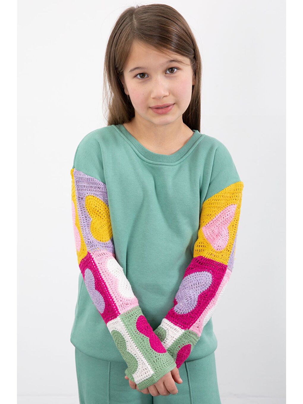 Yeşil Nakışlı Kolları Dantel Şardonlu Kız Çocuk Eşofman Takımı 23355-1