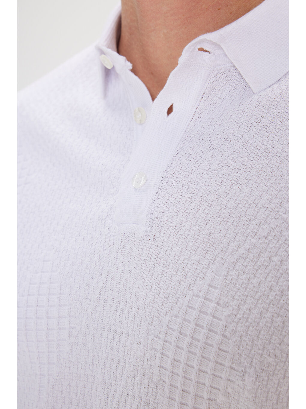 Erkek Beyaz Standart Fit Normal Kesim %100 Pamuk Armürlü Polo Yaka Triko Tişört-4