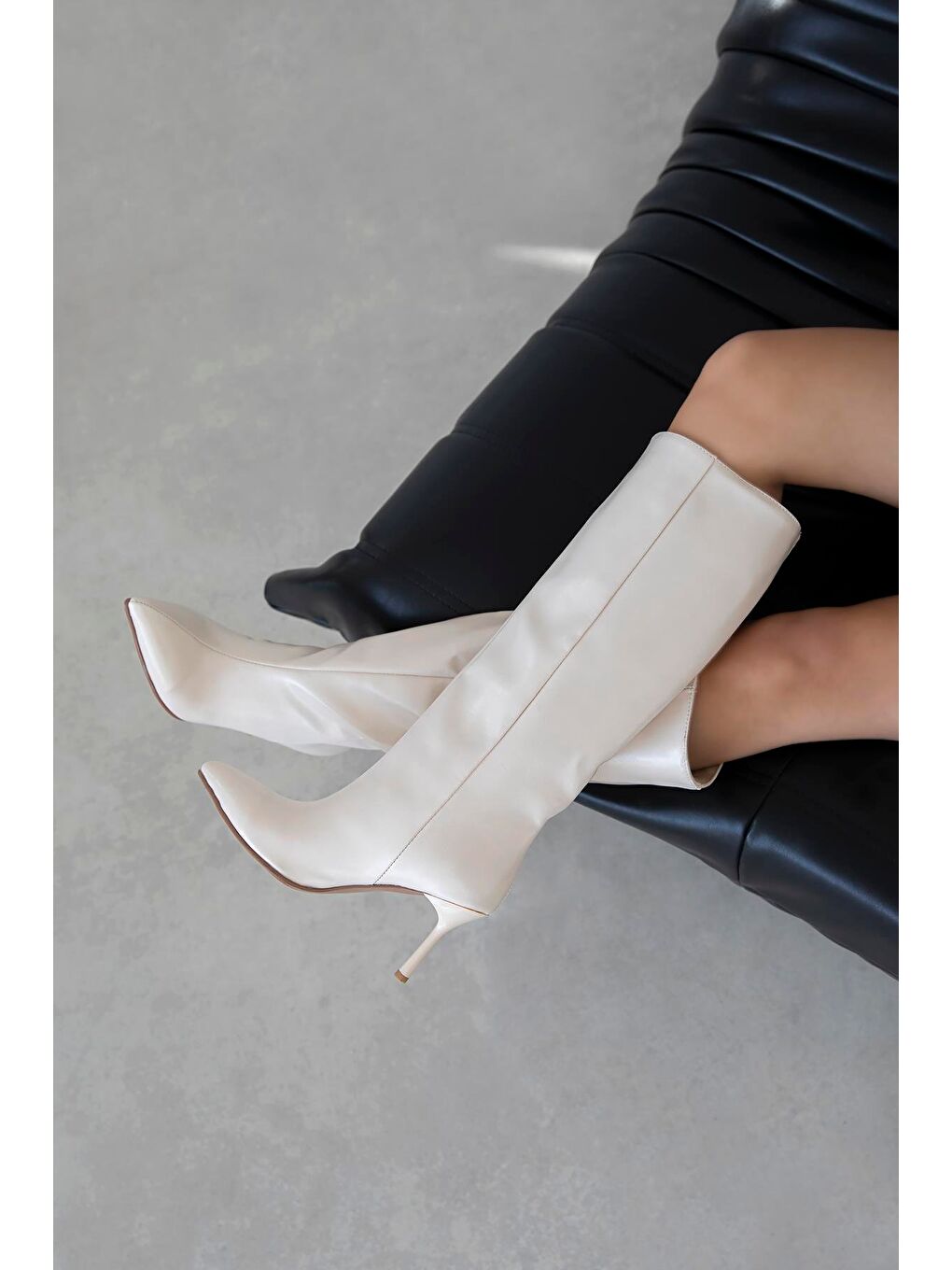 Clara Kadın Kırışık Deri Çizme Bej-1