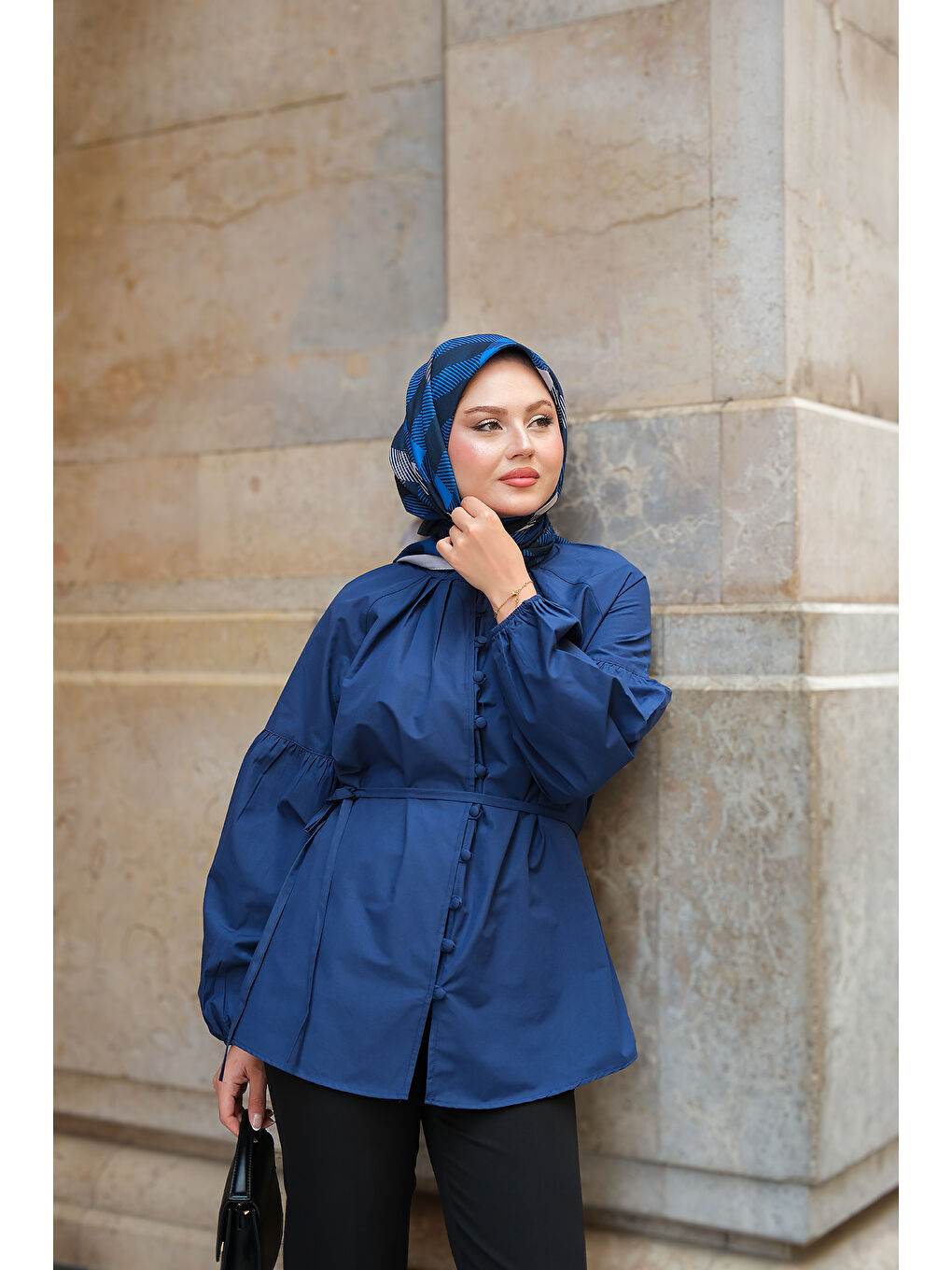 Kadın Brit Düğme Detaylı Gömlek Lacivert-1