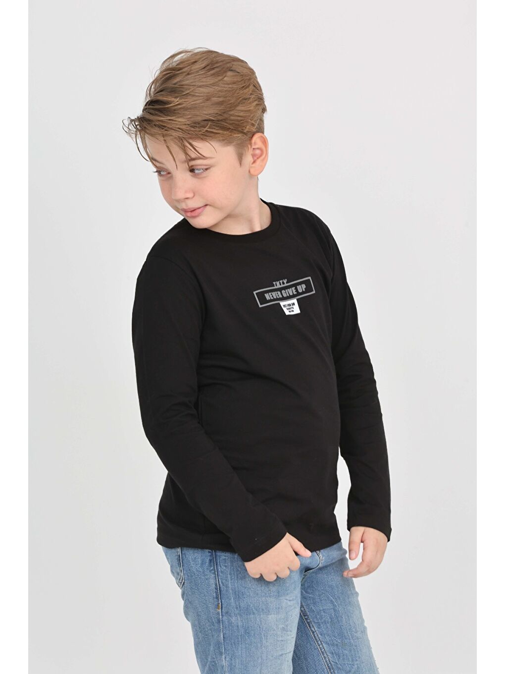 Siyah Erkek Çocuk Baskılı Tişört-3