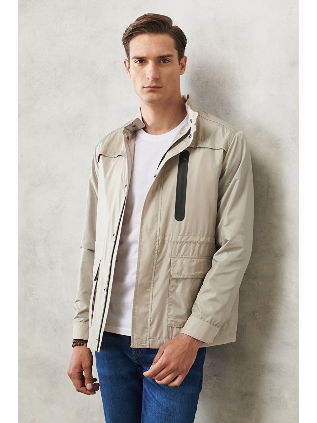 Erkek Bej Standart Fit Dik Yaka Casual Mont