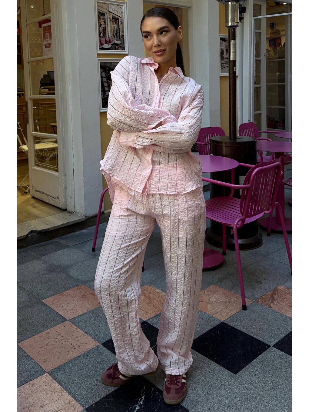 Pembe Transparan Relax Fit Çizgili Takım Mg2740-7