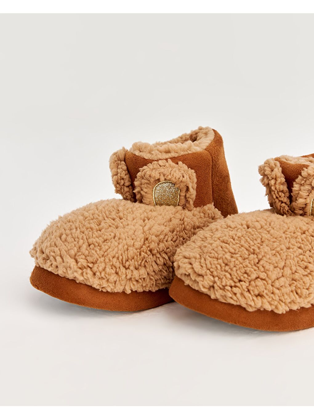 Kahverengi Kadın Kulak Figürlü Panduf - MANY-1