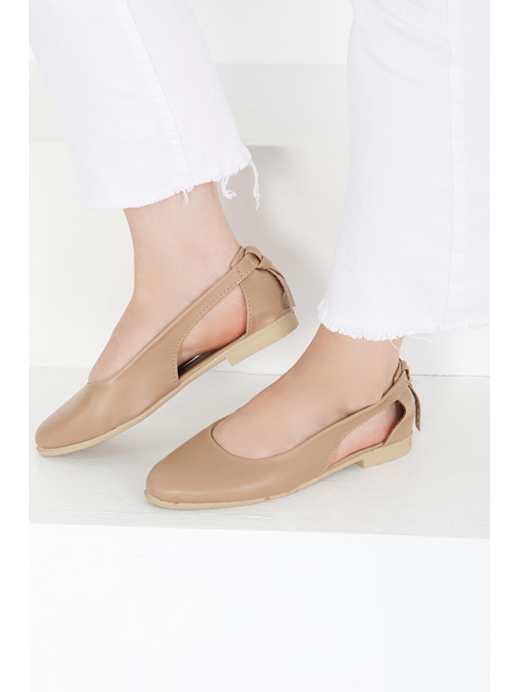 Bej Kadın Vizon Arkası Fiyonk Babet - 27415