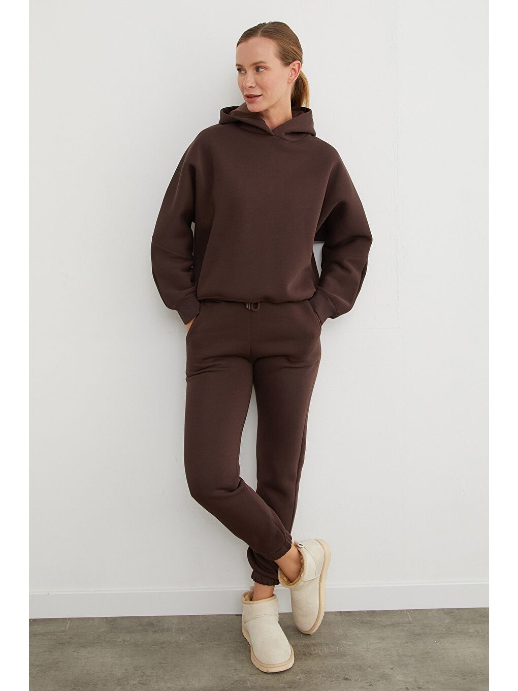 Kahverengi 3 İplik Basic Kapüşonlu Jogger Eşofman Takımı-1