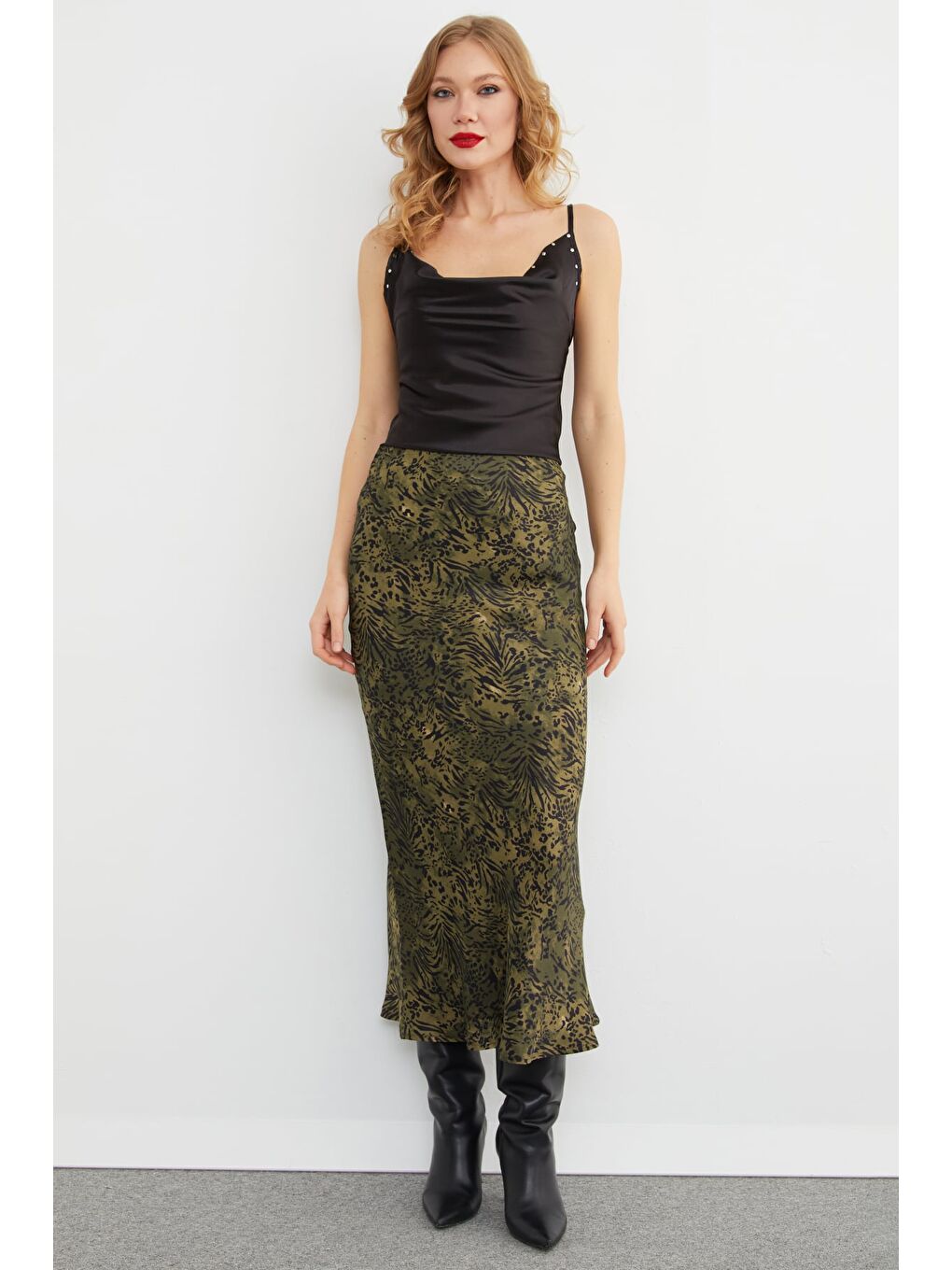 Haki Leopar Desenli Maxi Boy Balık Etek