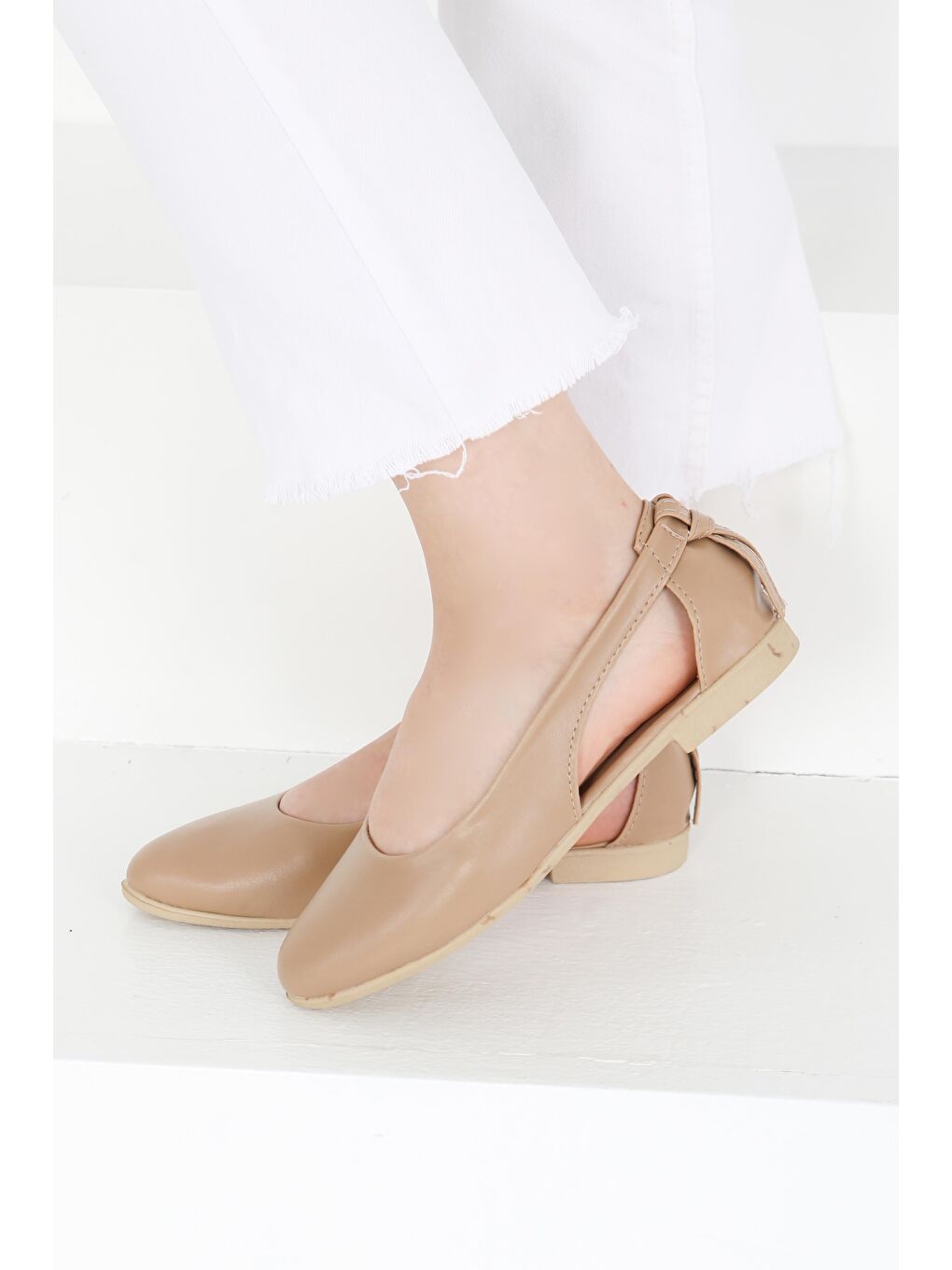 Bej Kadın Vizon Arkası Fiyonk Babet - 27415-1