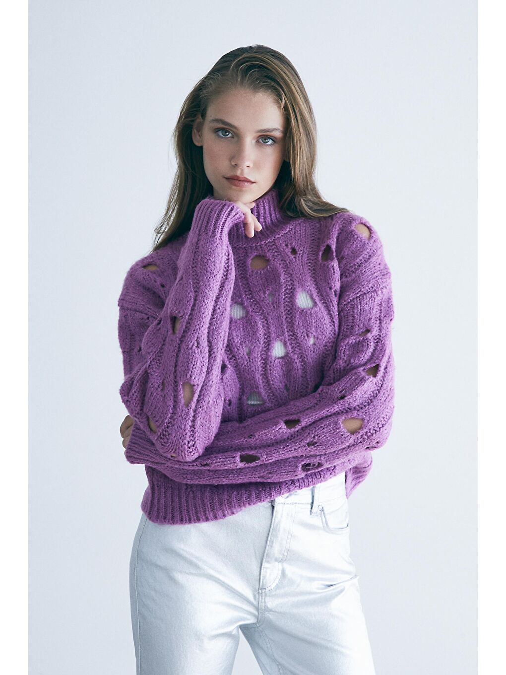 Mor Dik Yakali Delik Jakar Detaylı Kazak-1