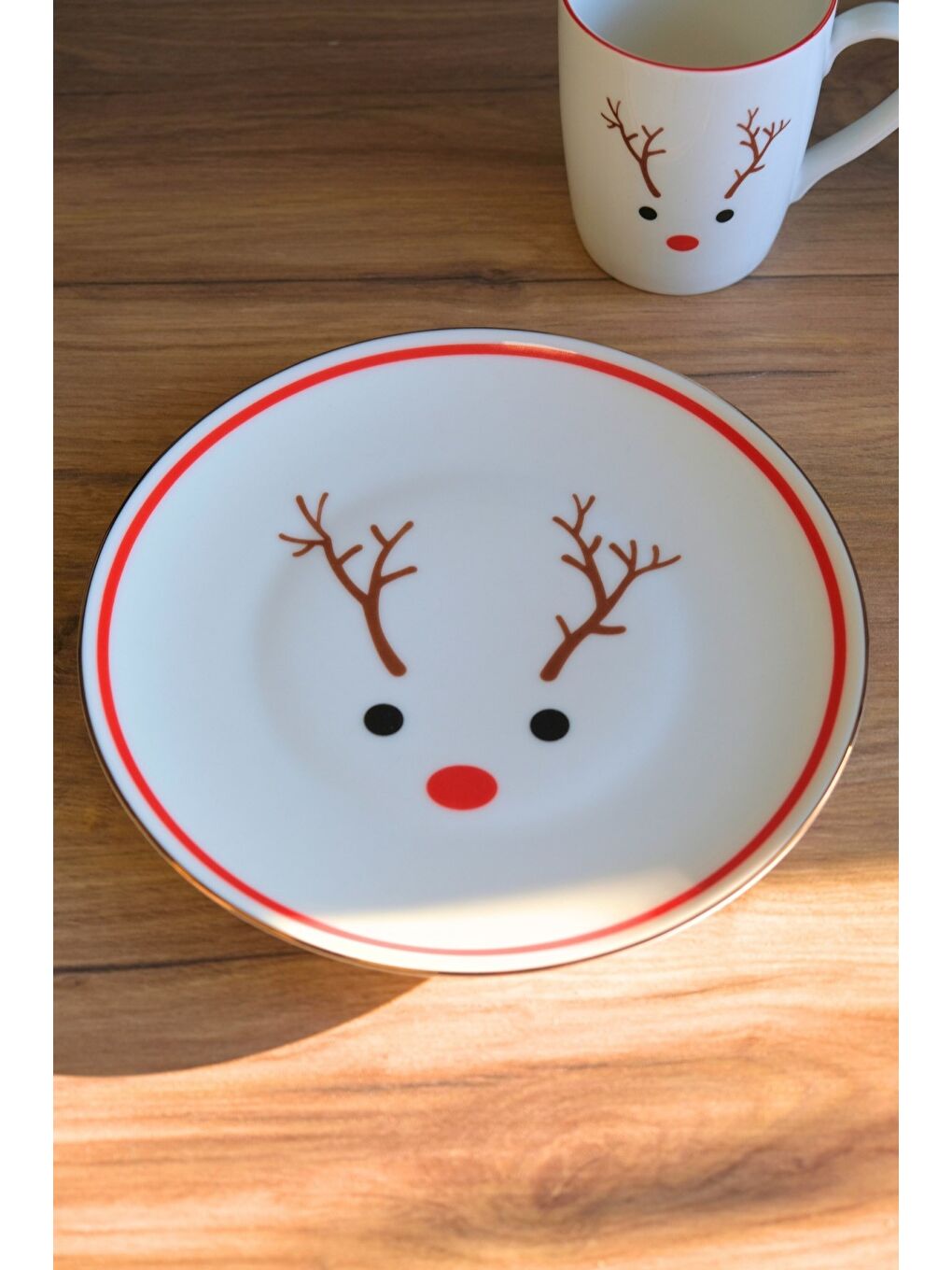 Karışık Porselen Ren Geyiği Pasta Tabağı Altın Yaldızlı 20,50cm