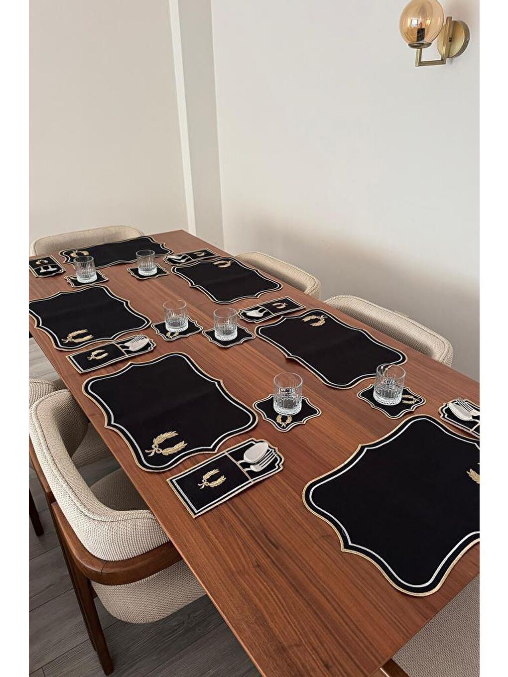 Edalım Keten Nakışlı Amerikan Servis Takımı 19 Parça Siyah-3