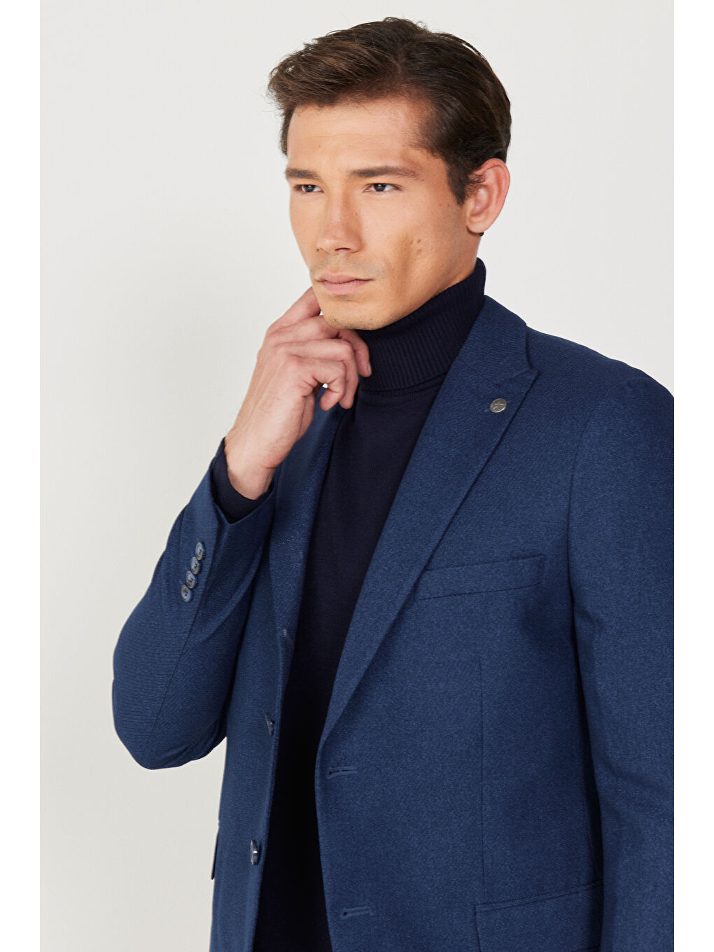 Erkek Lacivert Slim Fit Dar Kesim Kırlangıç Yaka Desenli Ceket-2