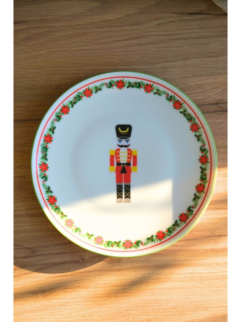 Karışık Porselen Kurşun Asker Pasta Tabağı Yeşil Fileli 20,50cm-1