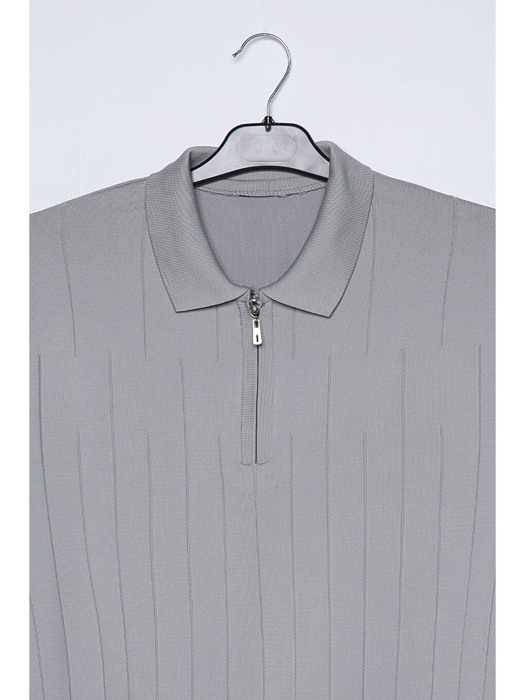 Gri Erkek Polo Yaka Yarım Fermuarlı Kendinden Desenli Triko Kazak-2