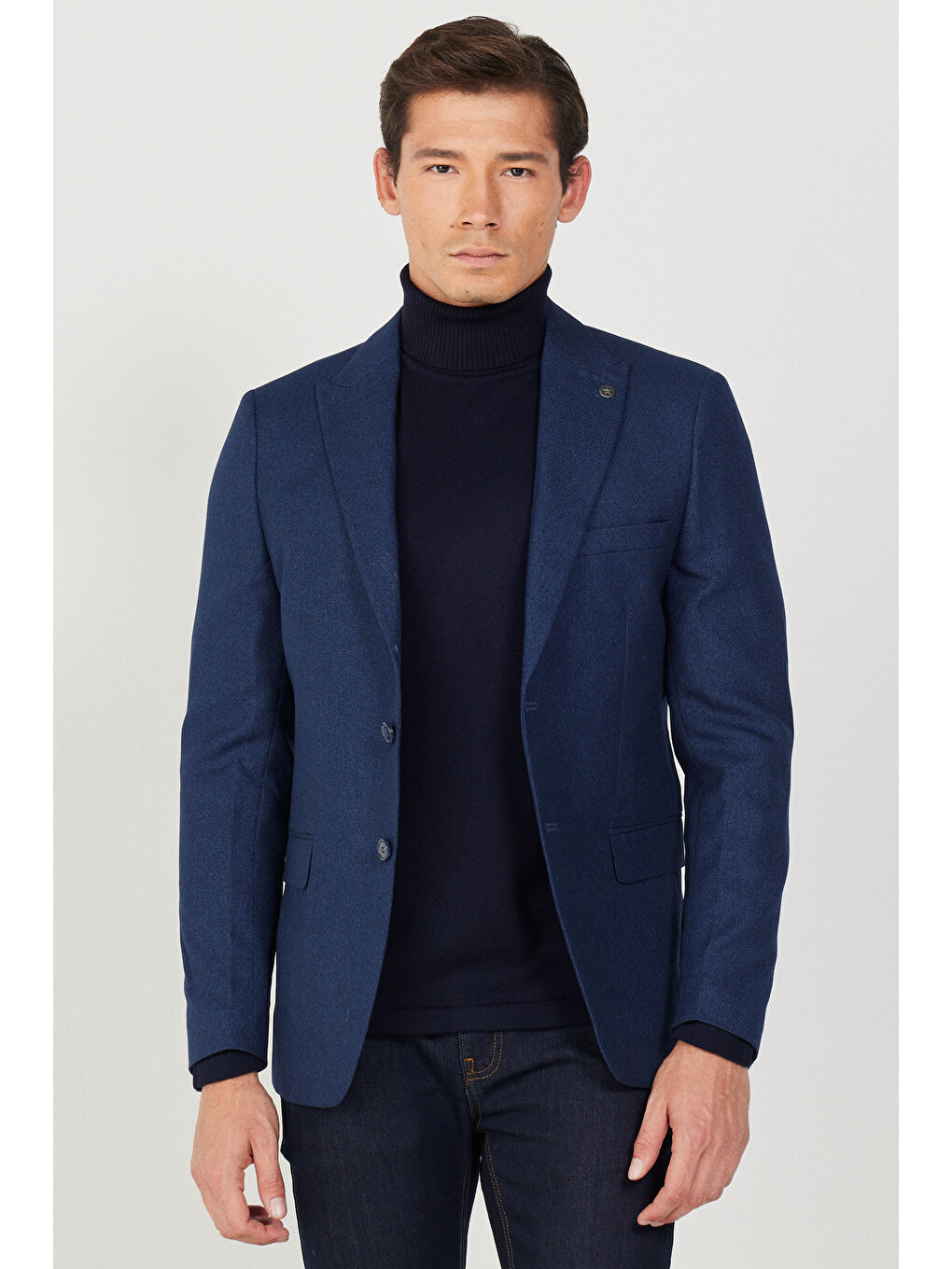 Erkek Lacivert Slim Fit Dar Kesim Kırlangıç Yaka Desenli Ceket-3