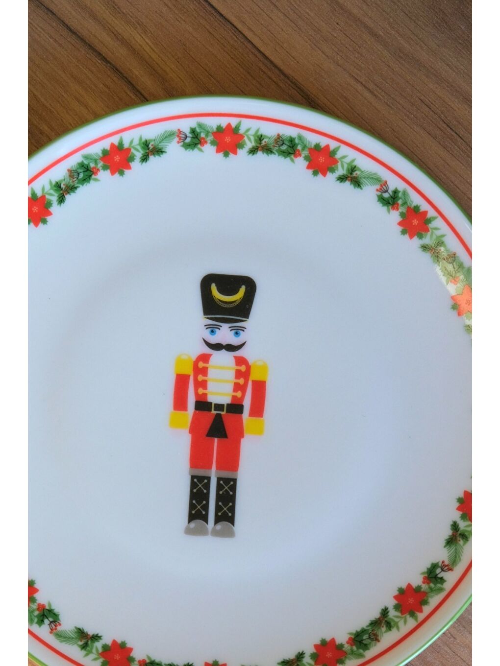 Karışık Porselen Kurşun Asker Pasta Tabağı Yeşil Fileli 20,50cm-3