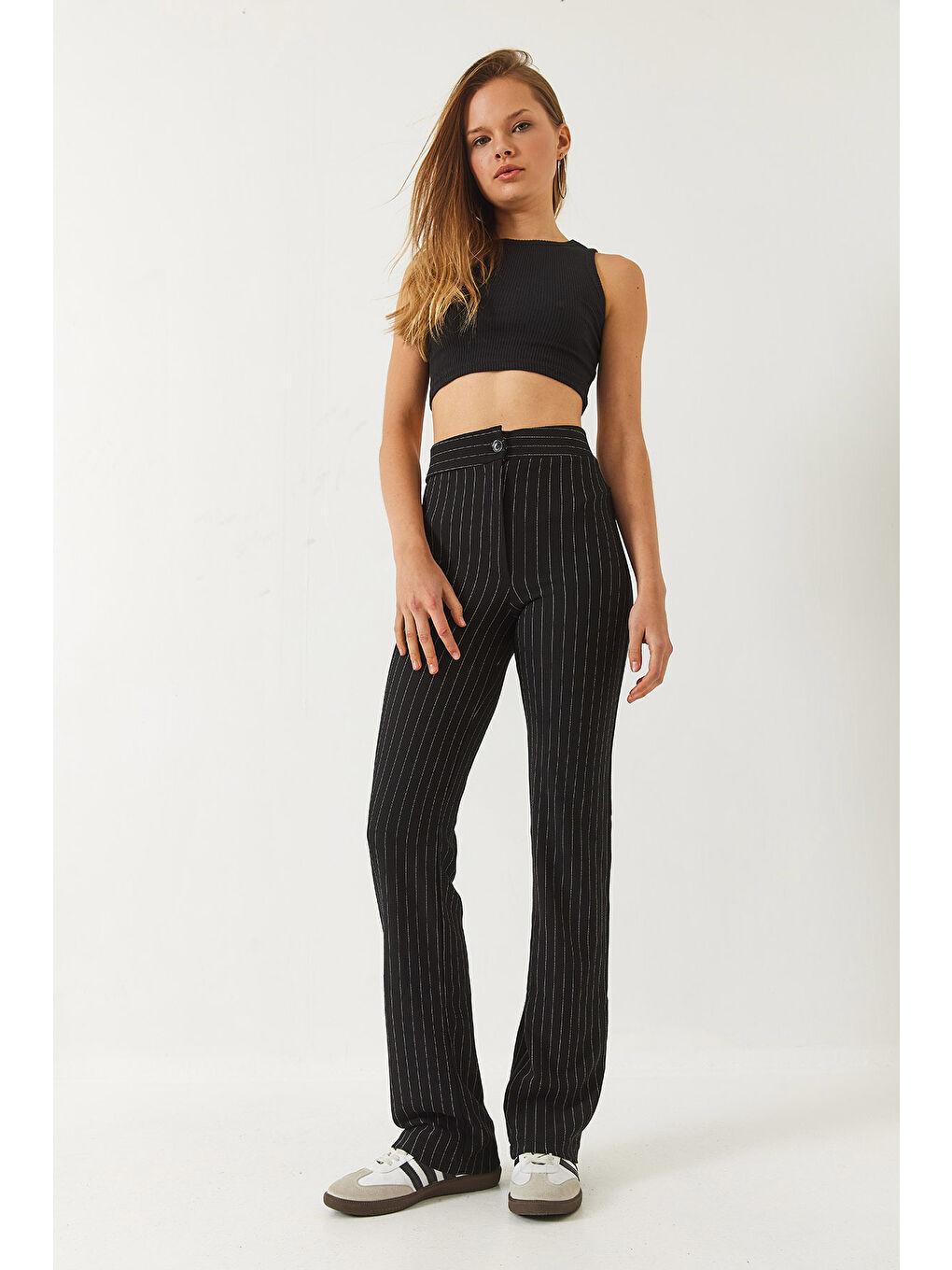 Siyah Kadın Yüksek Bel Çizgili İspanyol Kesim Pantolon-1