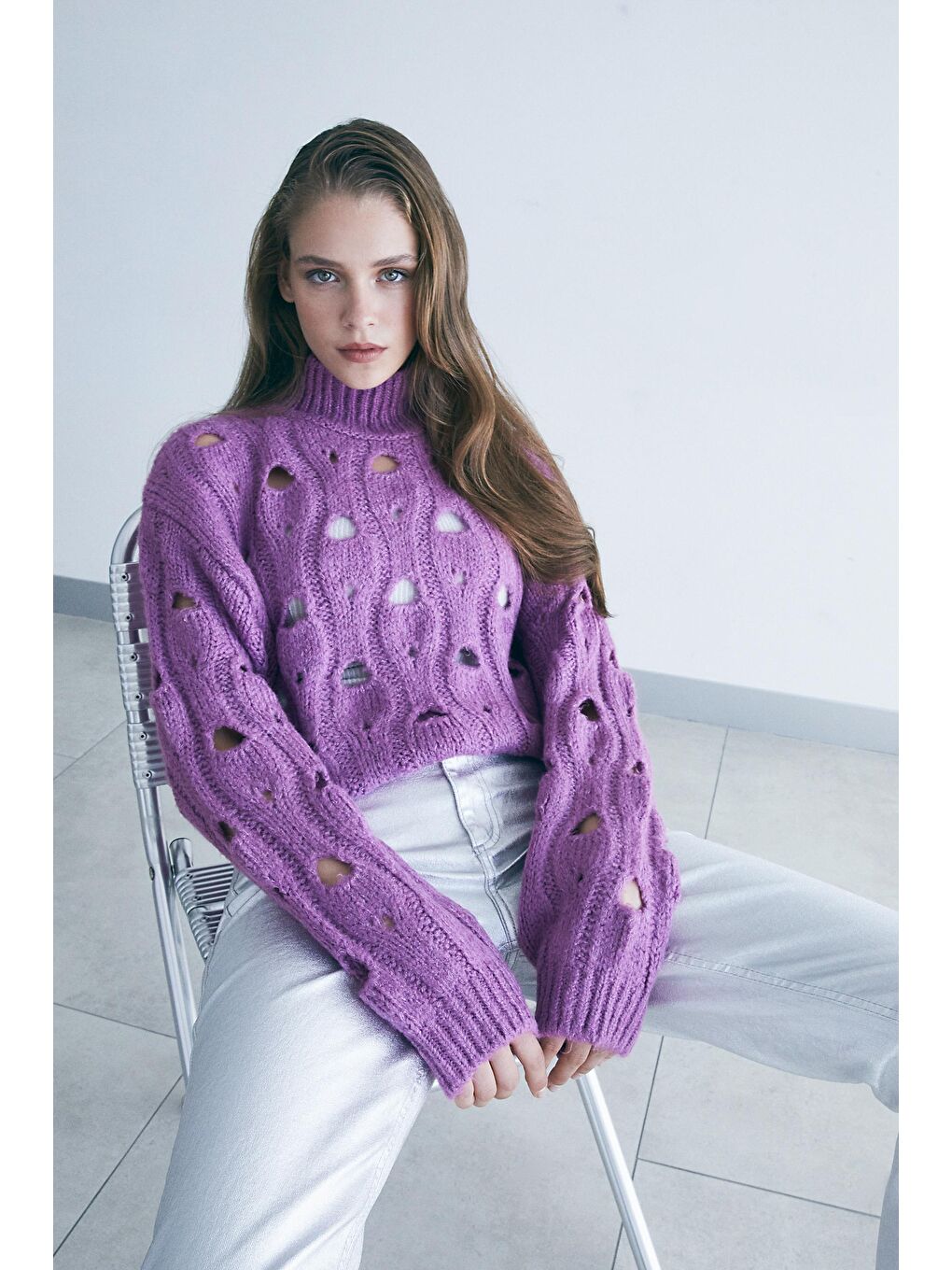 Mor Dik Yakali Delik Jakar Detaylı Kazak-3