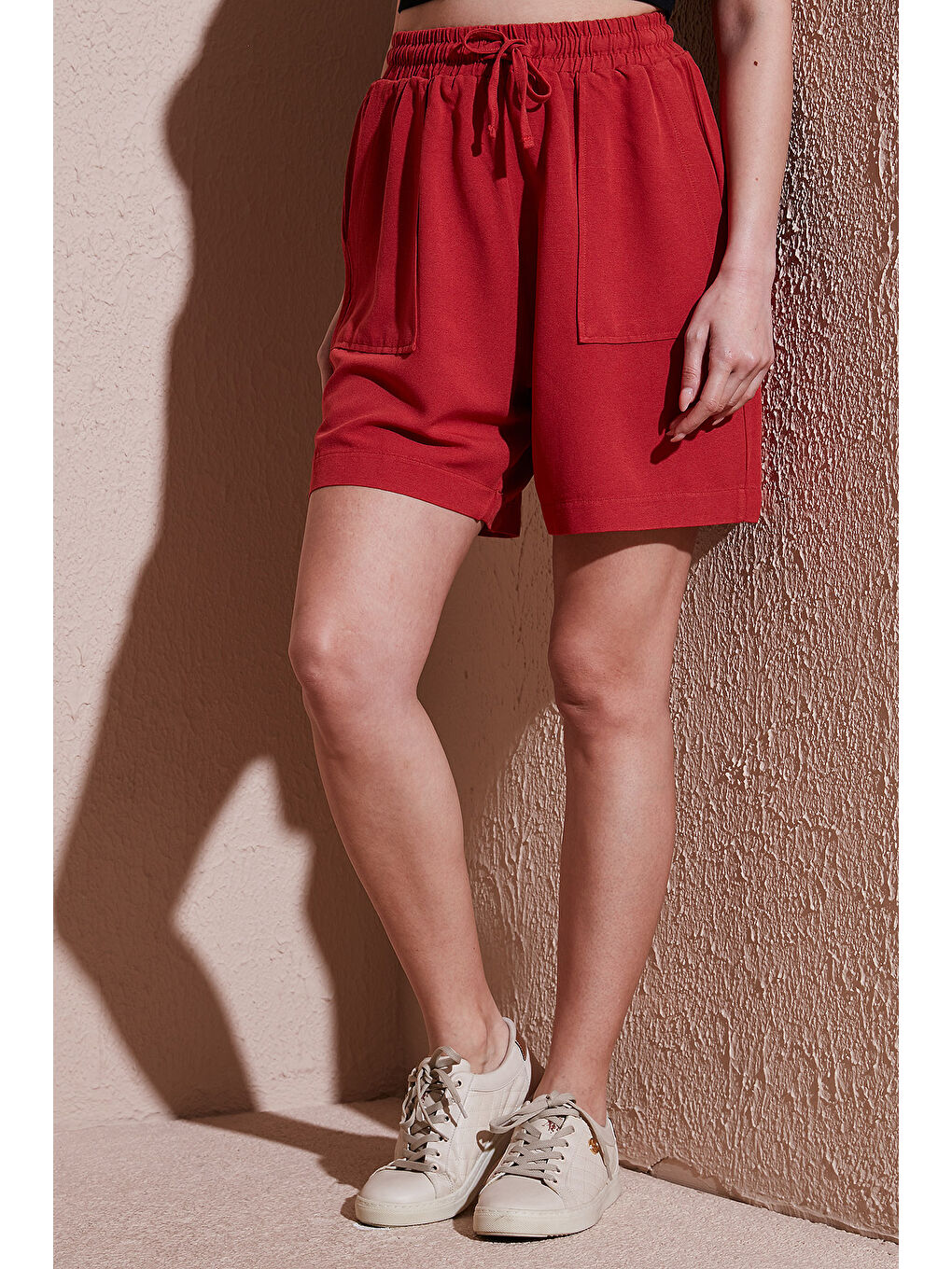 Kahverengi Keten Karışımlı Comfort Fit Lastikli Kısa Short 25Y0606K1-3