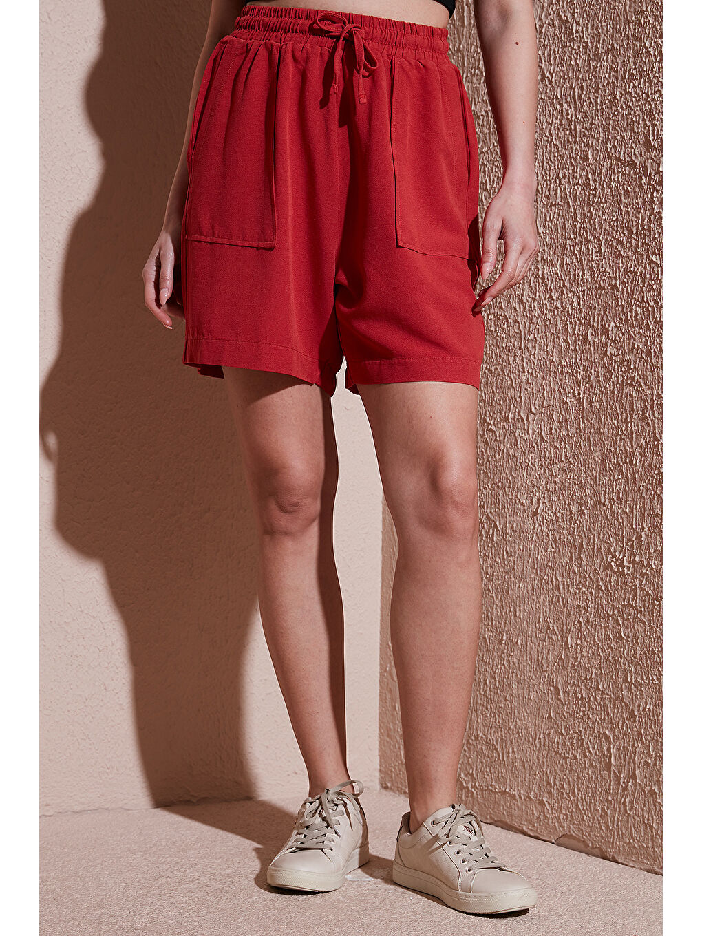 Kahverengi Keten Karışımlı Comfort Fit Lastikli Kısa Short 25Y0606K1-4