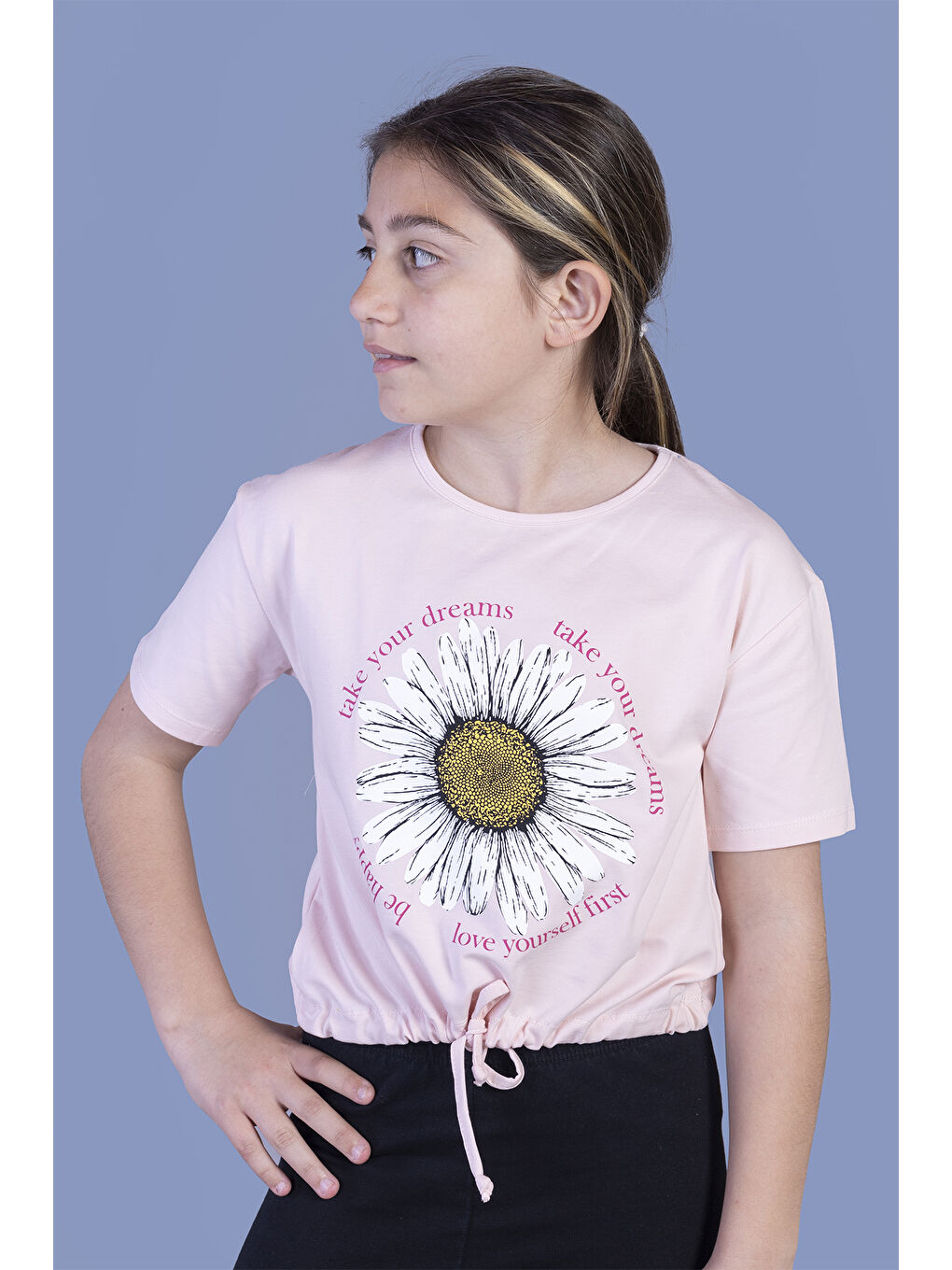 Pembe Kız Çocuk Papatya Desenli Tişört