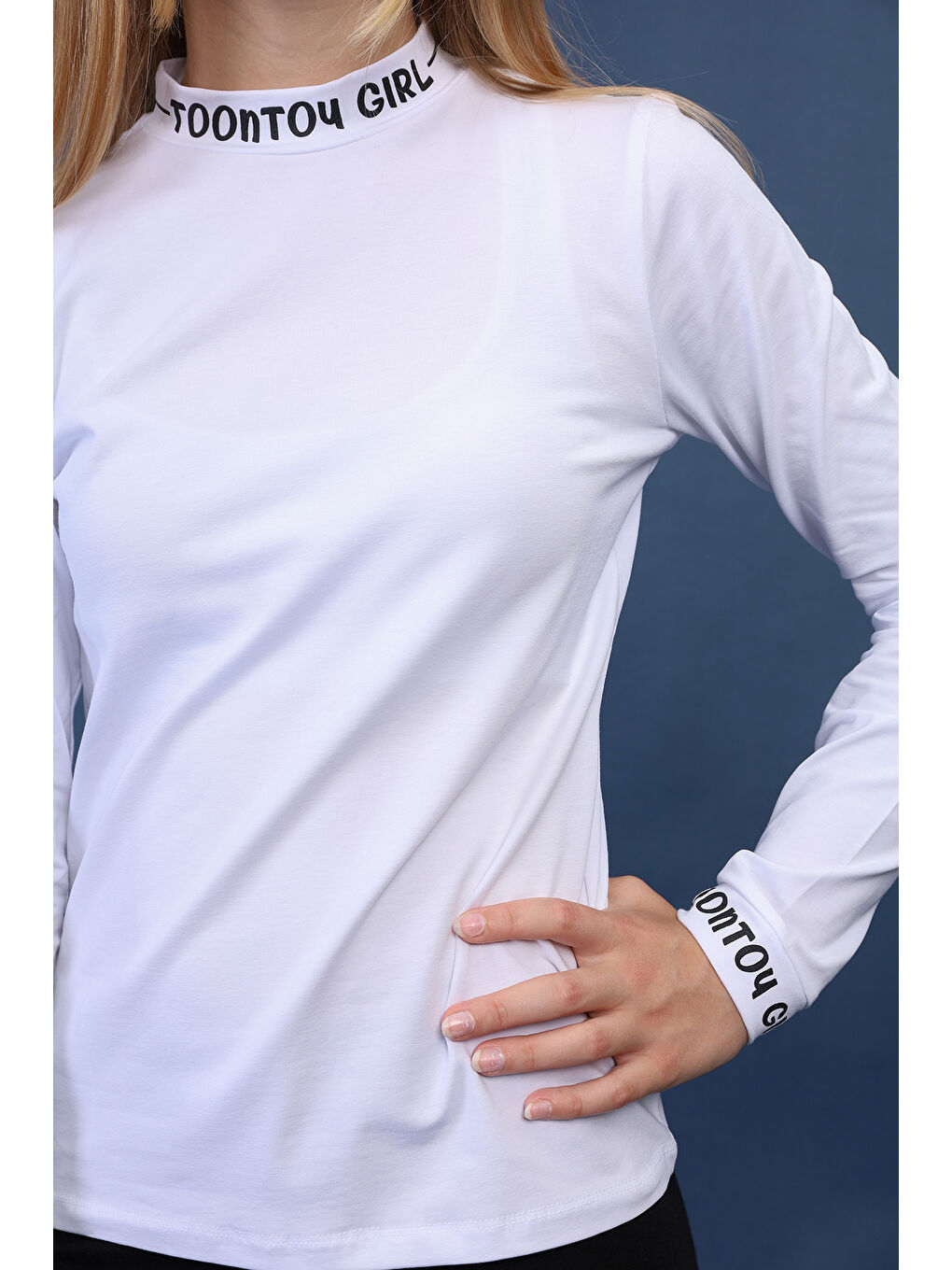 Beyaz Kız Çocuk Okul Tişört-1