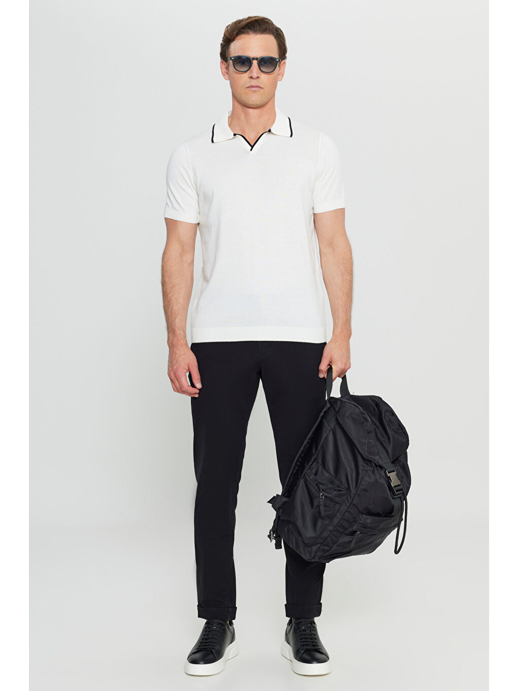 Erkek Beyaz %100 Pamuk Standart Fit Normal Kesim Polo Yaka Triko Tişört-1