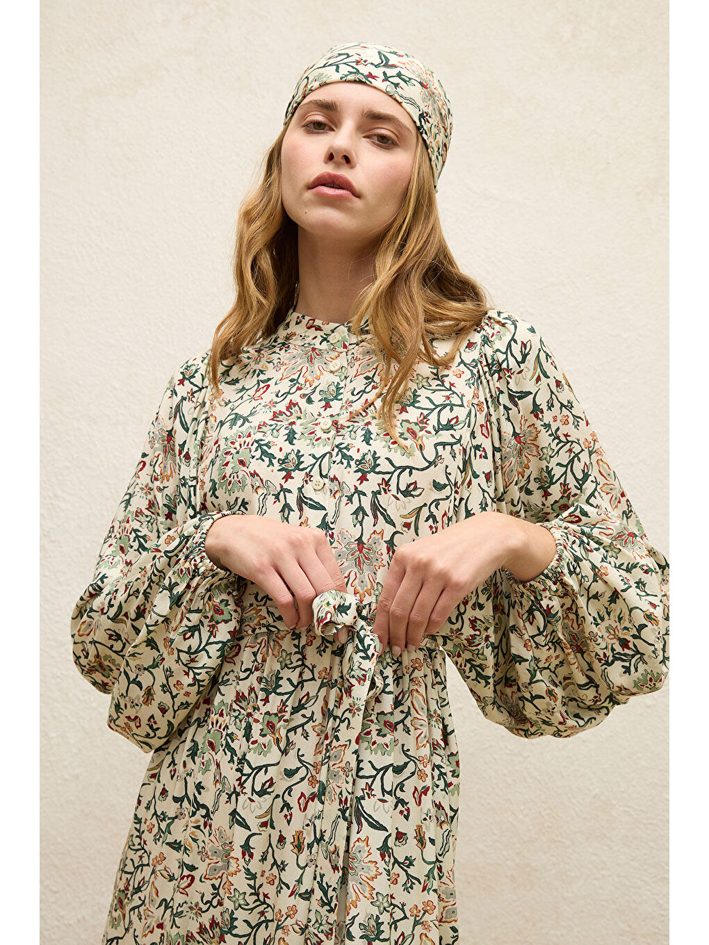 Ekru Viskon Balon Kol Elbise Ira-5