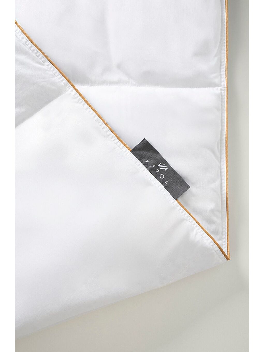 Beyaz Luxury %90 Gıdık Kaz Tüyü Yorgan – Çift Kişilik 195x215 cm-3