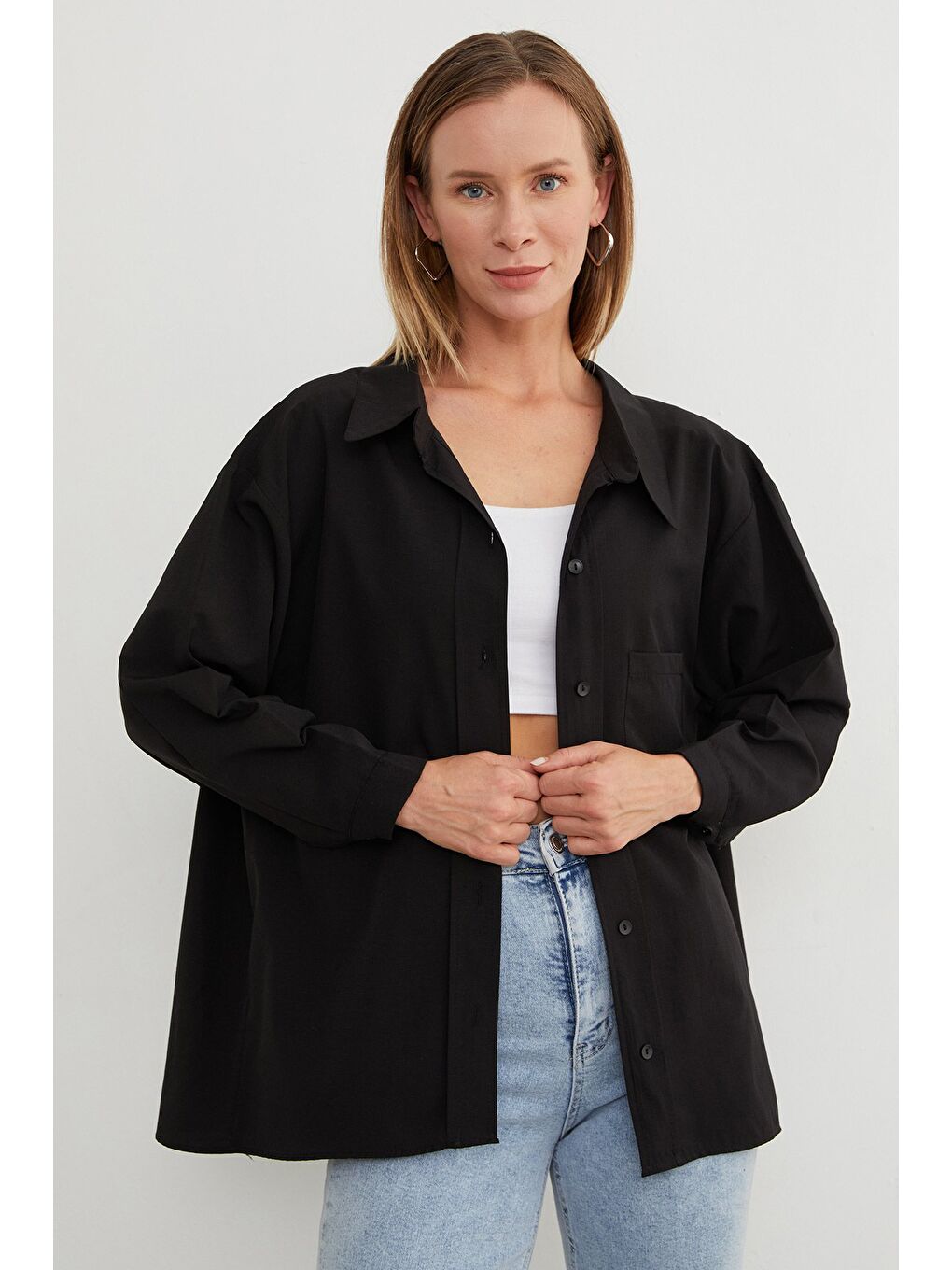 Siyah Basic Tek Cepli Oversize Gömlek-2