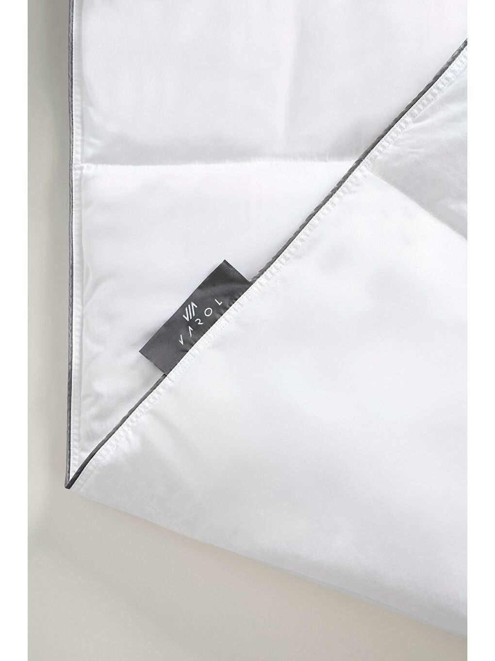 Beyaz Premium Kaz Tüyü Yorgan %70 Gıdık / %30 Sırt – Tek Kişilik (155×215 cm)-1