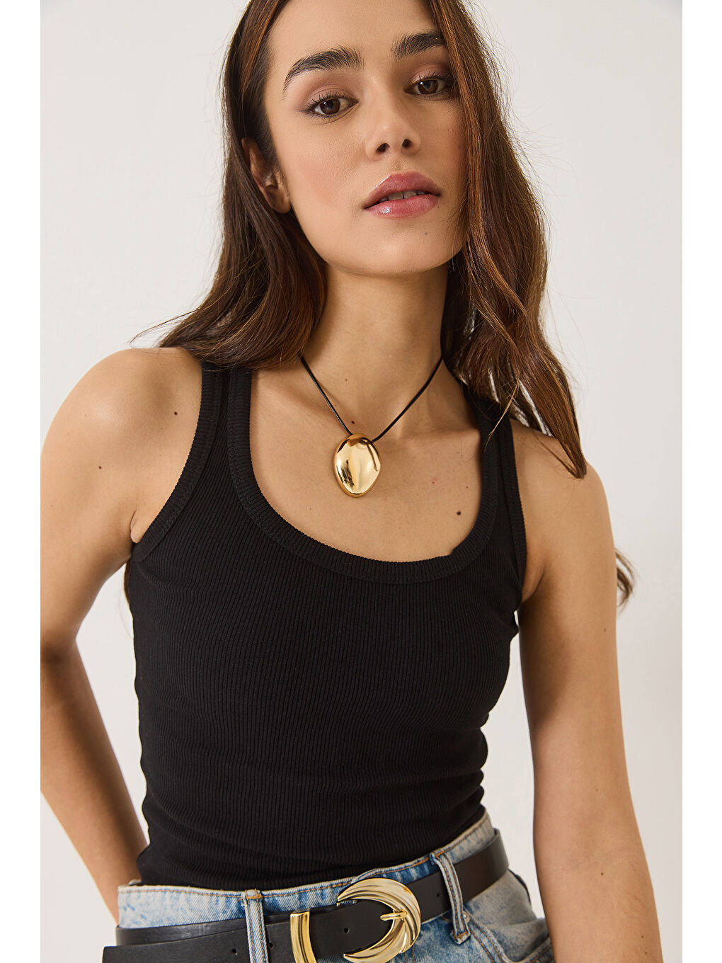 Siyah Kadın Fitilli Görünümlü Kalın Askılı Kaşkorse Basic Atlet-4