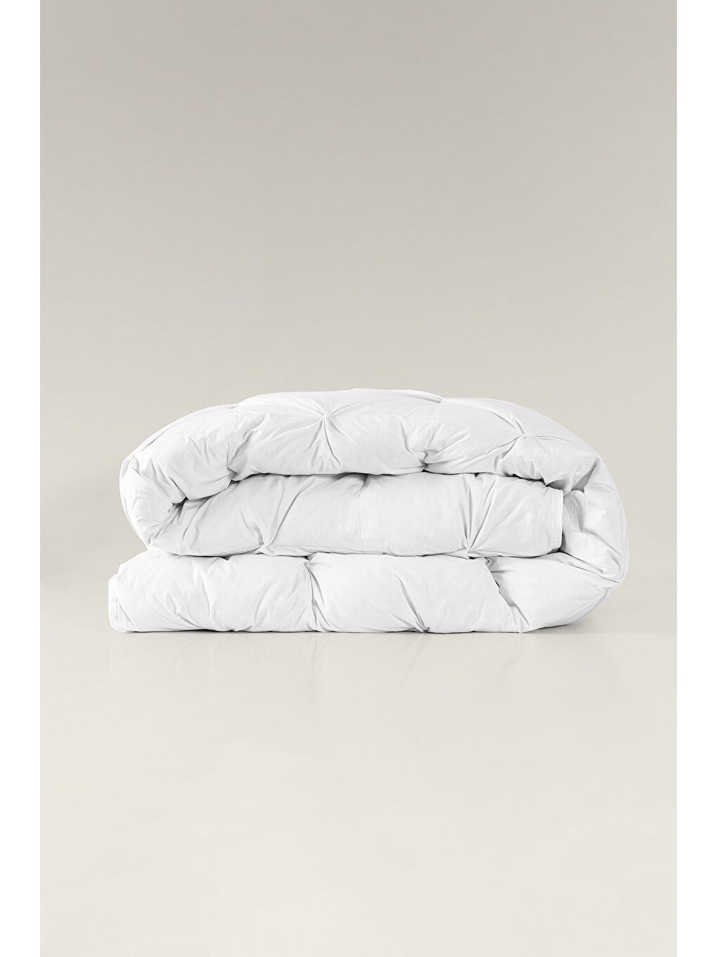 Beyaz El Yapımı Queen Kaz Tüyü Yorgan %90 Gıdık / %10 Sırt – Çift Kişilik 195×215 cm