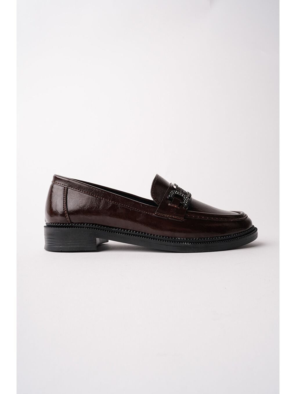 Kahverengi ARVEN Metal Tokalı Taş Detaylı Günlük Kadın Günlük Loafer Ayakkabı