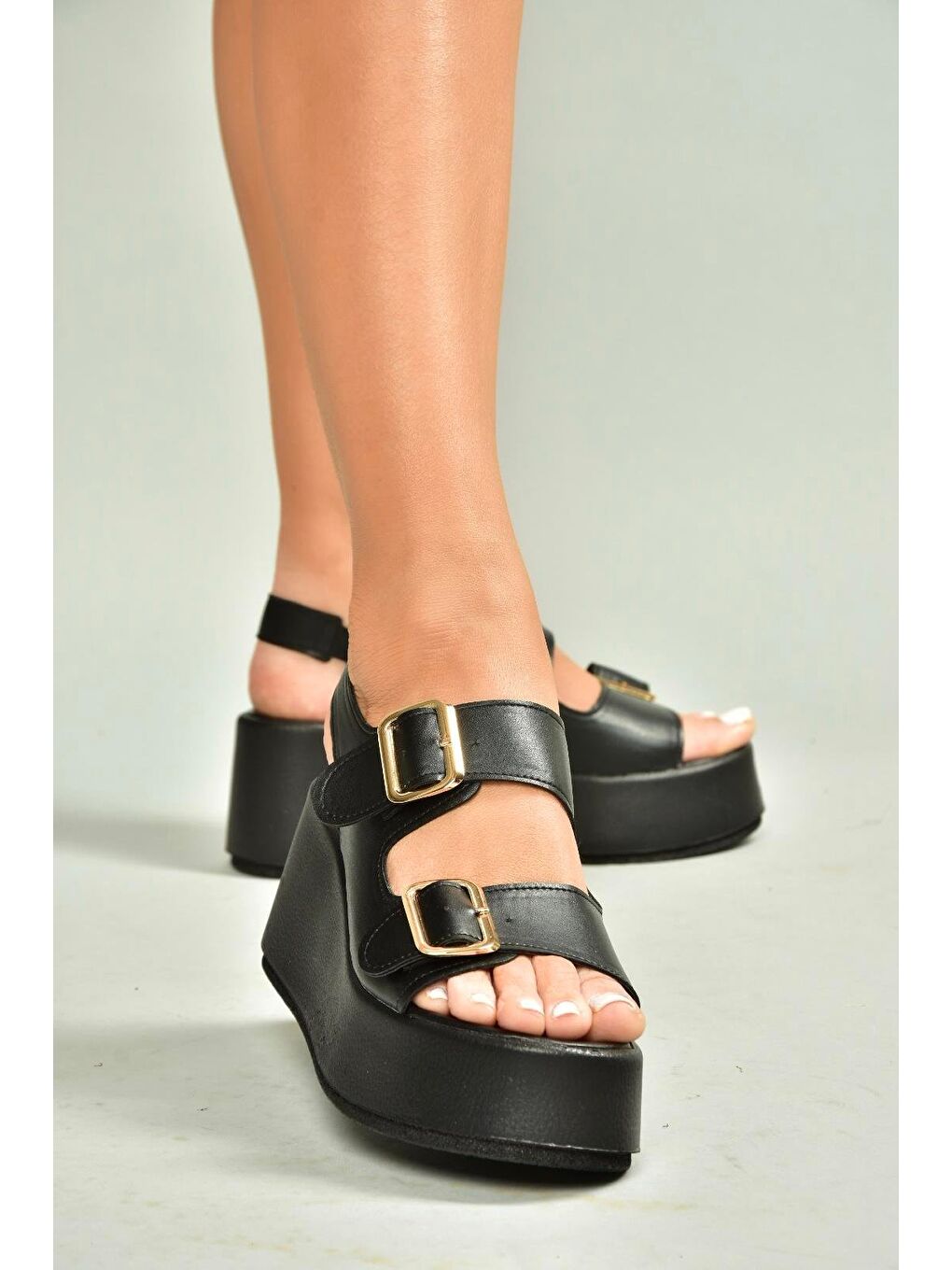 Siyah Kadın Dolgu Topuklu Ayakkabı U9464185-1