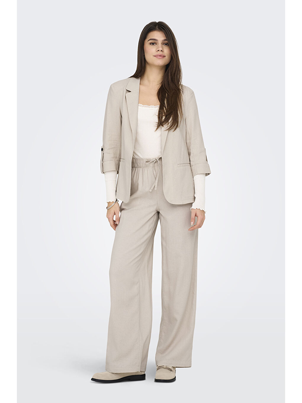 Ekru Onlcaro Keten Karışımlı Loose Fit Apaş Yaka Truvakar Kol Blazer Ceket 15312199-1