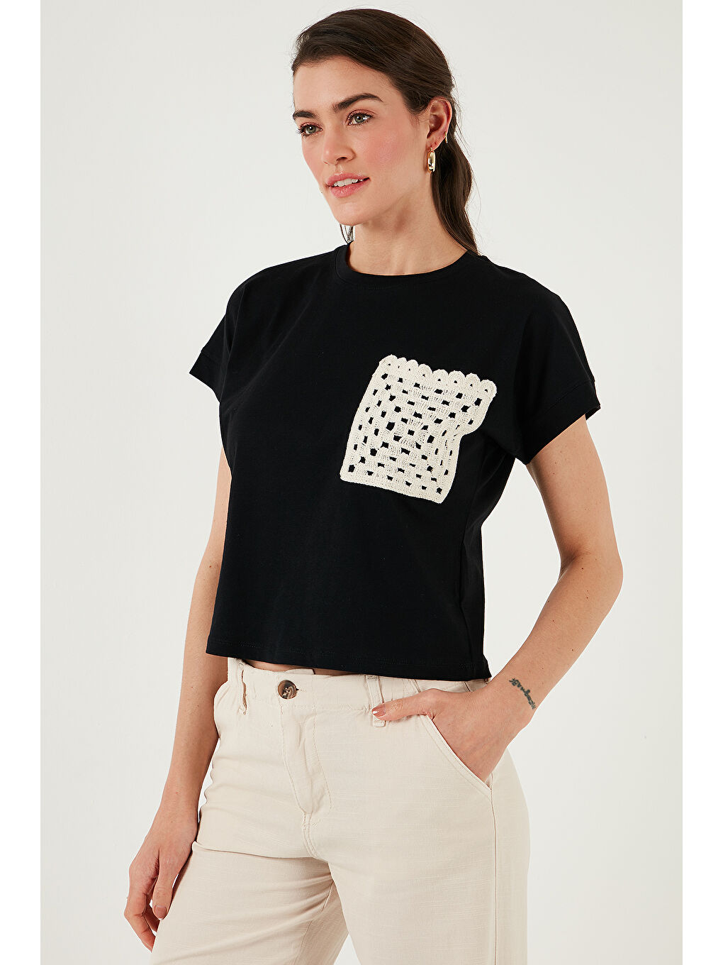 Siyah Pamuklu Tek Cepli Regular Fit Bisiklet Yaka T Shirt 5865818-2