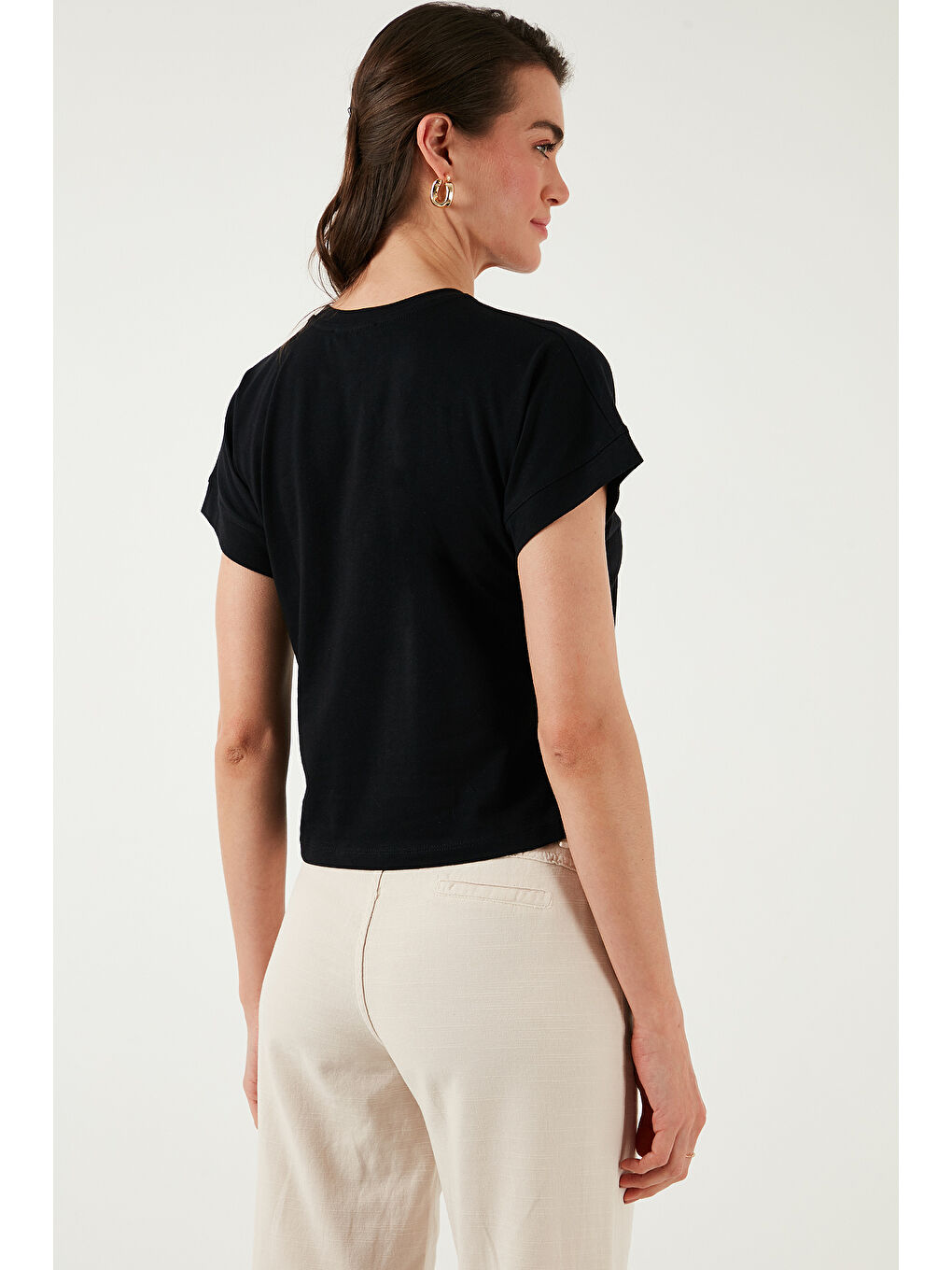 Siyah Pamuklu Tek Cepli Regular Fit Bisiklet Yaka T Shirt 5865818-6