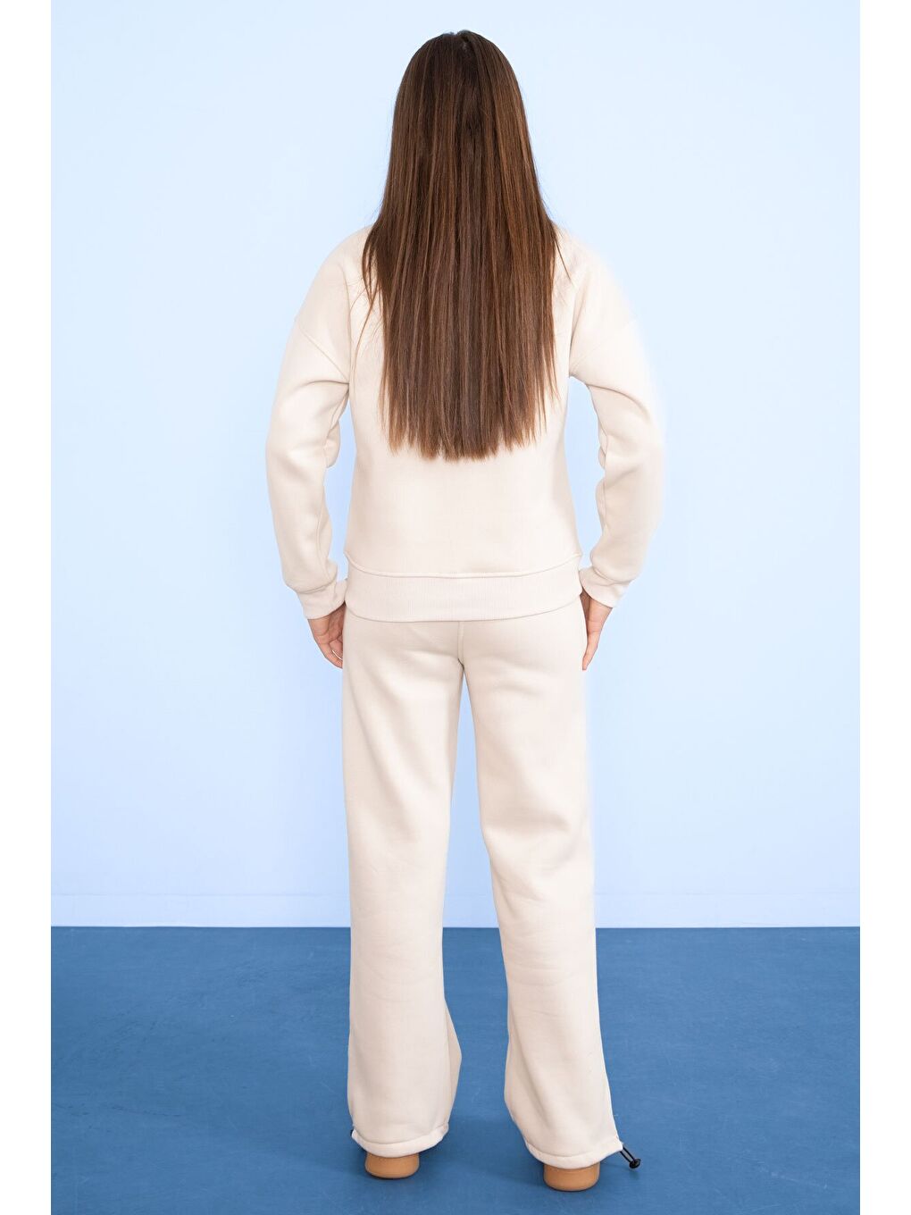 Ekru Krem Yıldız Desenli Geniş Paça Şardonlu Kız Çocuk Eşofman Takımı 23363-2